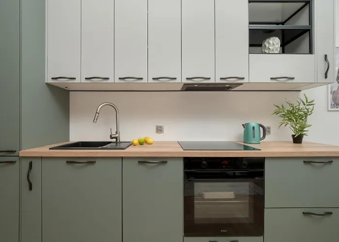 Beautiful Apartment For 2 Nafabrycznej By Noclegi Renters